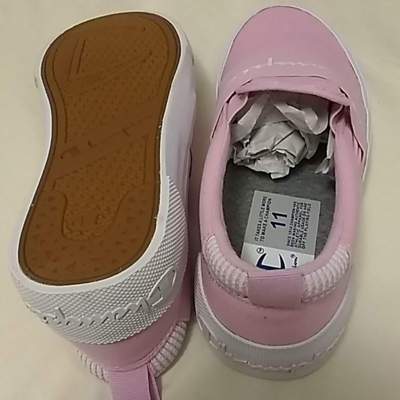 Women's Champion Sneakers - Picture 3 of 5